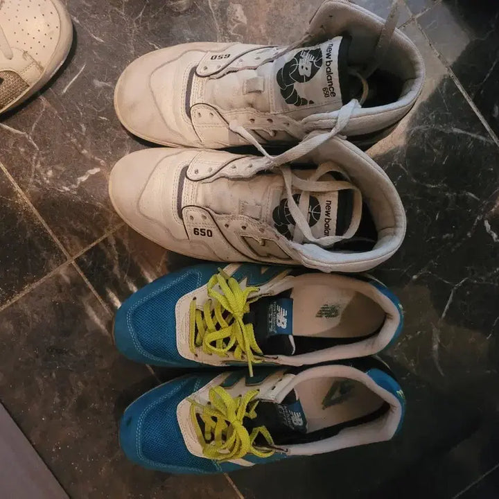 [BUNJANG] New Balance Bundle Set 260 Sneakers / 뉴발란스 두켤레 일괄 260