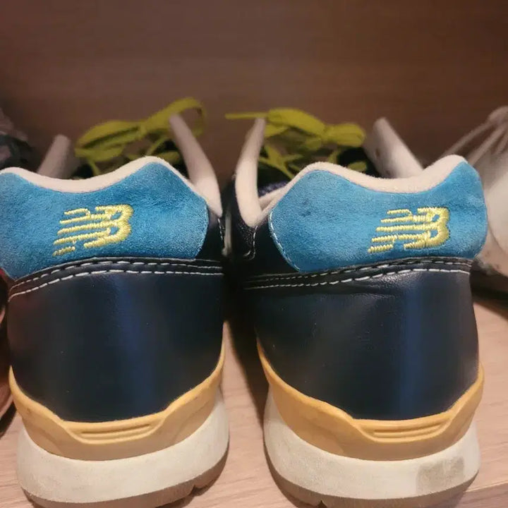 [BUNJANG] New Balance Bundle Set 260 Sneakers / 뉴발란스 두켤레 일괄 260