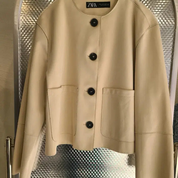 [BUNJANG] ZARA Ivory Crop Jacket / 자라 아이보리 크롭 자켓