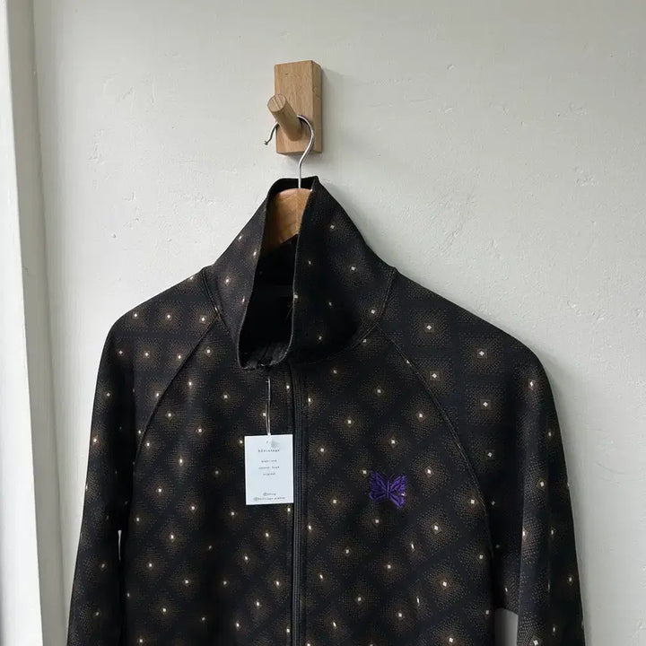 [BUNJANG] Needles Jacquard Dot Track Jacket / 16143 - 니들스 자카드 도트 트랙 자켓