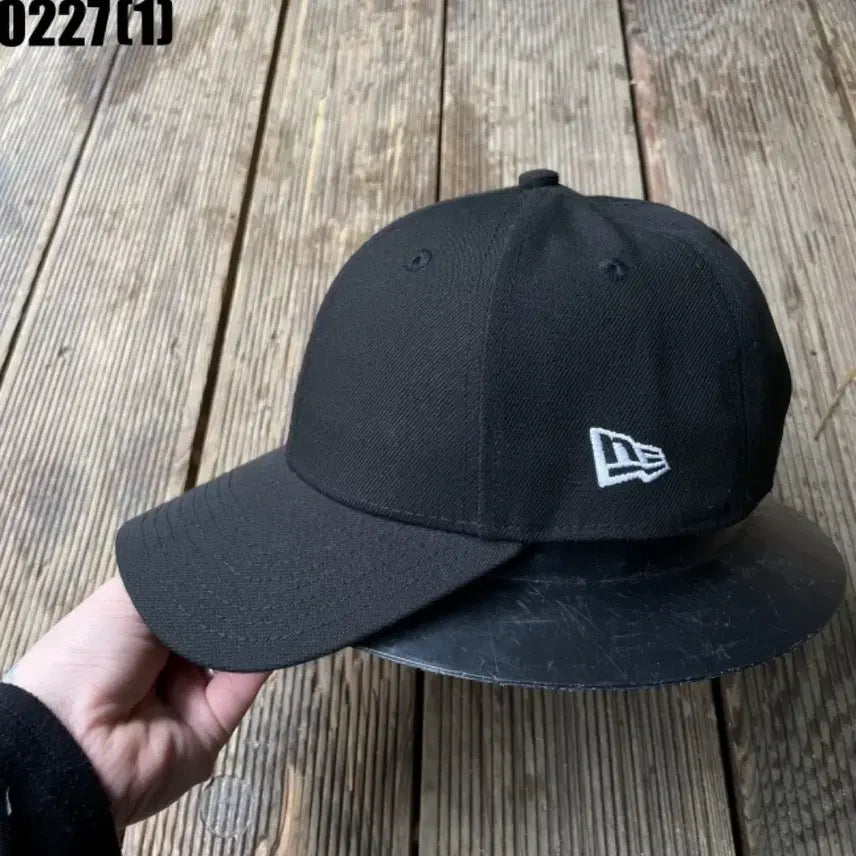 [BUNJANG] New Era Basic Black Ball Cap / 뉴에라 볼캡 모자