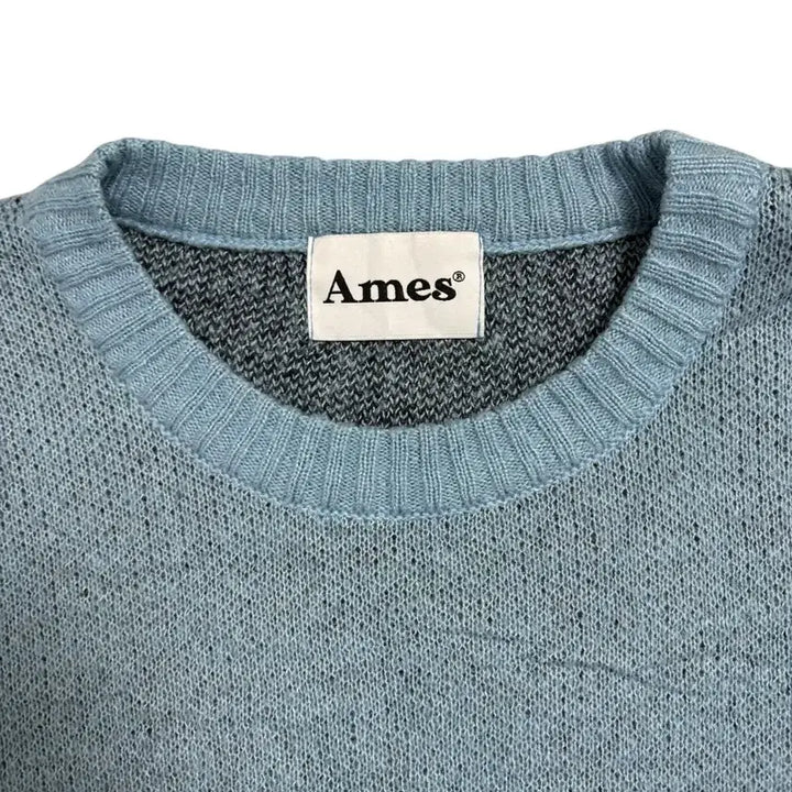 [BUNJANG] 아메스 로고 니트 스웨터 소라 / 아메스 로고 니트 스웨터 소라