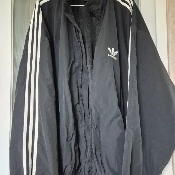 [BUNJANG] Balenciaga Adidas Performance Poplin Tracksuit Jacket Black / [3] 발렌시아가 x 아디다스 퍼포먼스 포플린 트랙수트 자켓 블랙