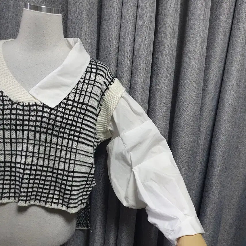 [BUNJANG] 셔츠배색 니트 / 셔츠배색 니트