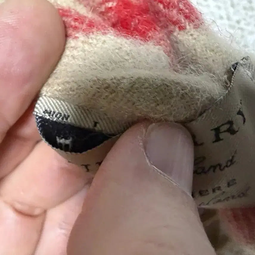 [BUNJANG] Burberry Cashmere Muffler / 버버리 캐시미어 머플러