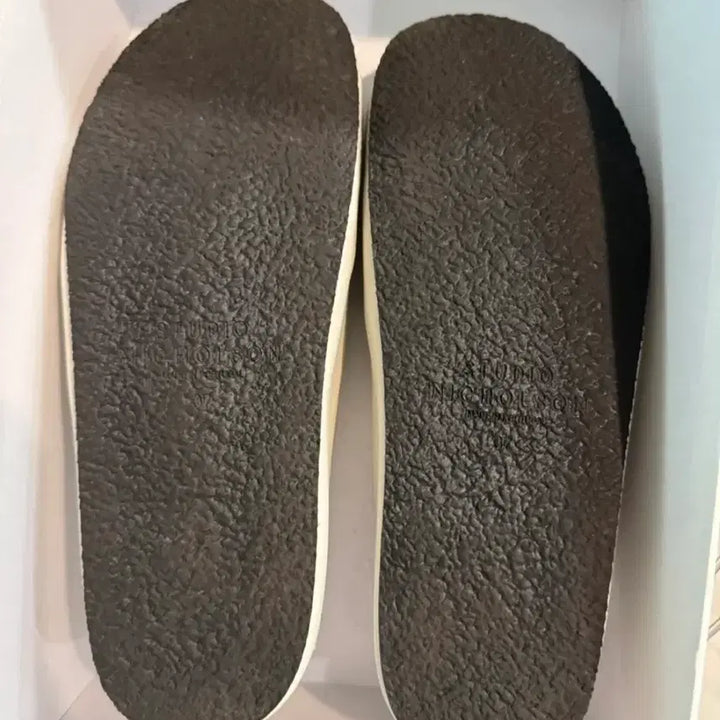 [BUNJANG] Studio Nicholson White Leather Clogs / 스튜디오 니콜슨 화이트 레더 가죽 클로그, 뮬, 슬리퍼 37사이즈