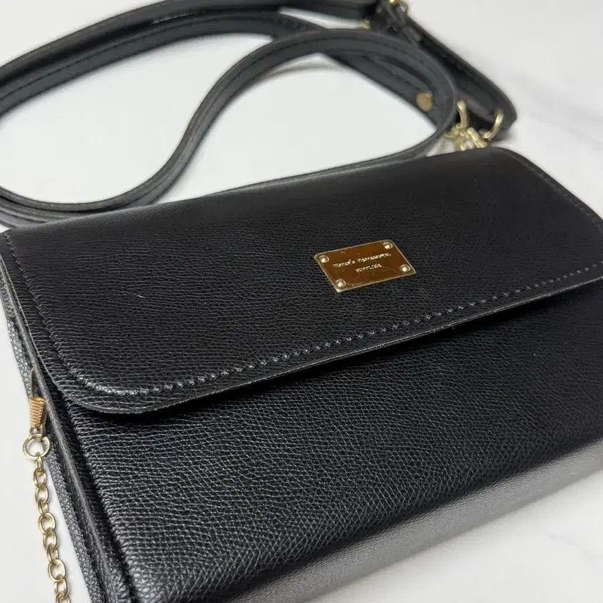 [BUNJANG] Black Mini Crossbody Bag / 블랙 색상의 미니 크로스백 ( 새상품 )