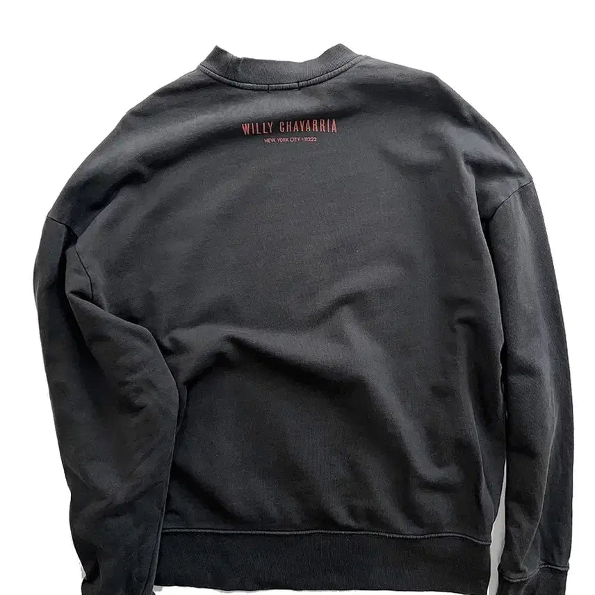 [SOLD OUT] 윌리차바리아 맨투맨