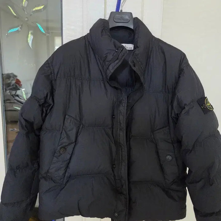 [BUNJANG] Stone Island Crinkle Reps Padded Jacket (S) / (1회착용)25FW 스톤아일랜드 크링클랩스 패딩 S