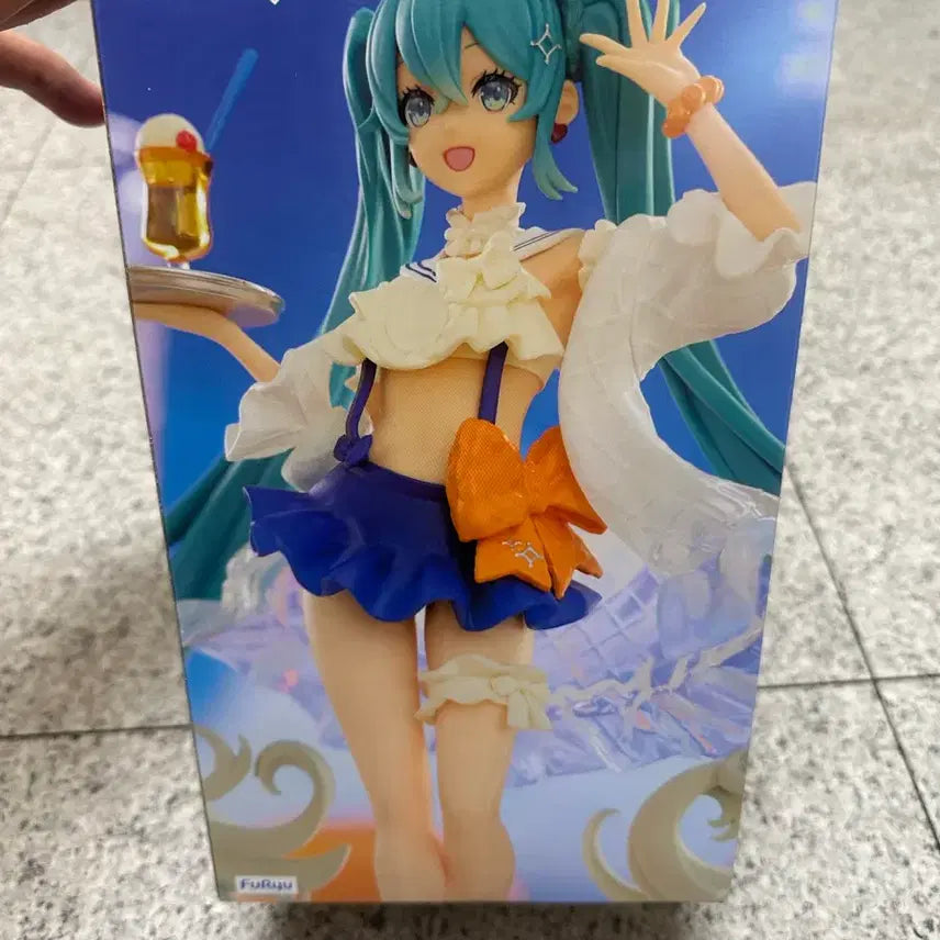 [BUNJANG] Hatsune Miku Figure / 하츠네 미쿠 피규어