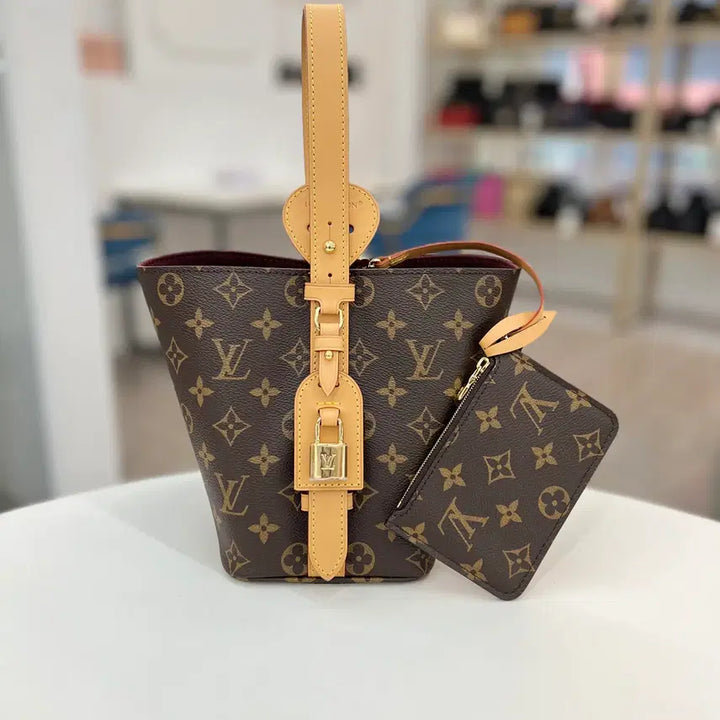 [BUNJANG] Louis Vuitton All-in BB Monogram Bucket Bag / [중고명품 럭스올 울산점]루이비통 올인 BB 모노그램 버킷백 미사용