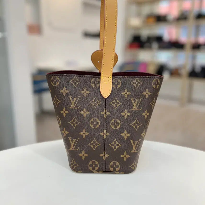 [BUNJANG] Louis Vuitton All-in BB Monogram Bucket Bag / [중고명품 럭스올 울산점]루이비통 올인 BB 모노그램 버킷백 미사용