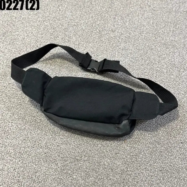 [BUNJANG] Adidas Hip Sack / 아디다스 힙색