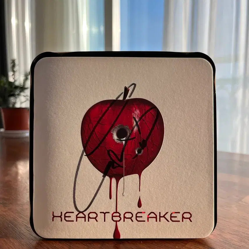 [BUNJANG] G-Dragon Heartbreaker Autographed Album / 지드래곤 하트브레이커 친필싸인 앨범