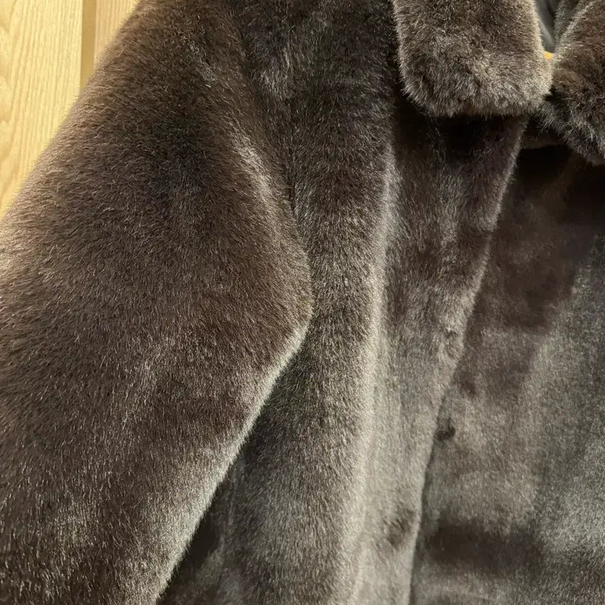 [BUNJANG] molliolli Eco-Fur Coat M / molliolli 몰리올리 에코퍼코트M