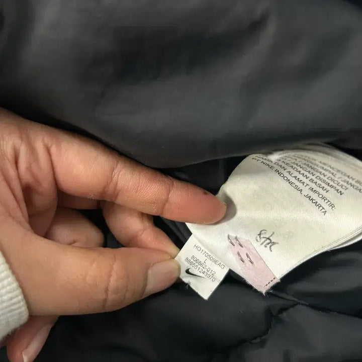 [BUNJANG] Nike Black Hooded Lightweight Padding Jacket L / 나이키 블랙 후드 경량 패딩 L