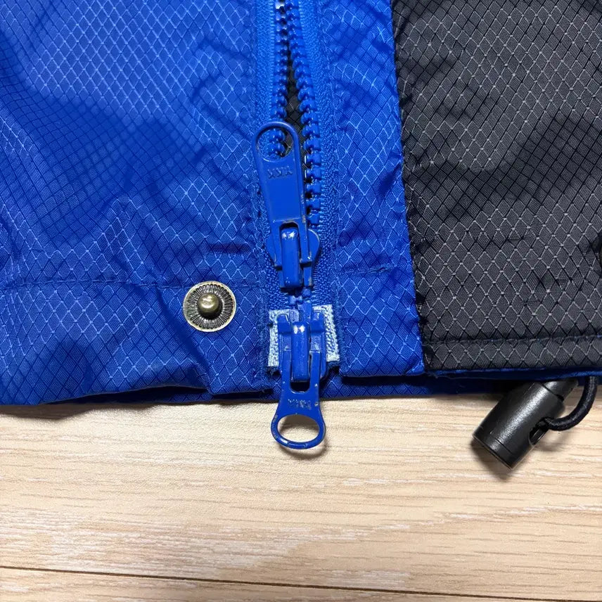 [BUNJANG] Columbia 90s Old School Deep Blue Two-Way Windbreaker Jacket / 일본판)컬럼비아 90s 올드스쿨 딥블루 투웨이 바람막이 자켓