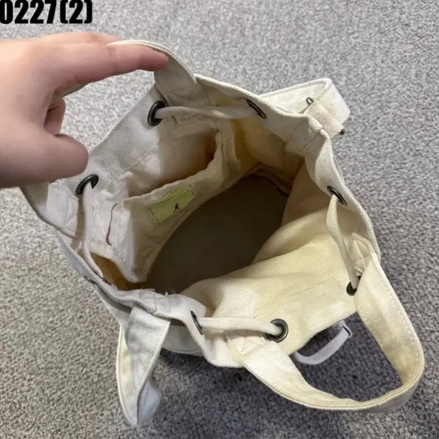 [BUNJANG] Kangol Crossbody Bag / 캉골 크로스백