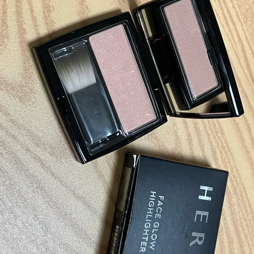 [BUNJANG] Hera Face Glow Highlighter / 헤라 페이스 글로우 하이라이터