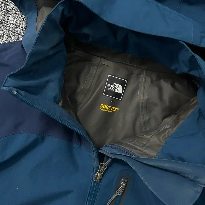 [BUNJANG] The North Face Blue Gore-Tex Windbreaker Jacket L / 노스페이스 블루 고어텍스 바람막이 L