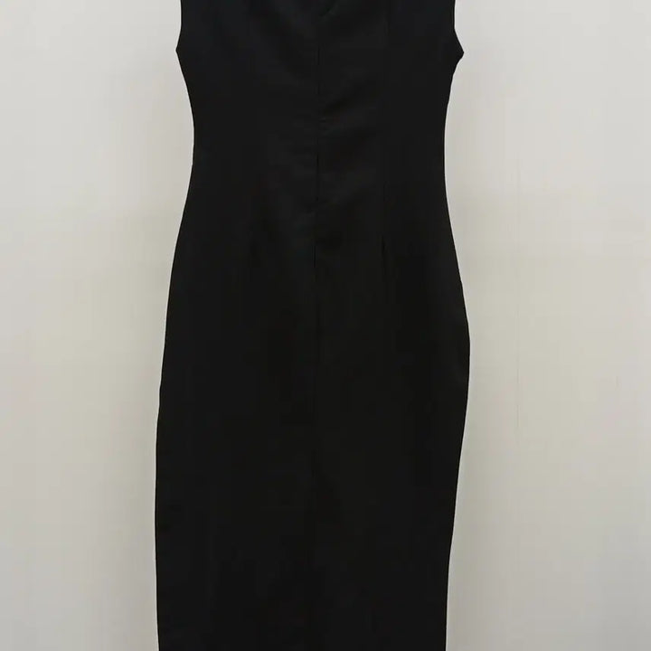 [BUNJANG] Sleeveless Slim Fit Dress with Shoulder Pads / 어깨패드 민소매 슬림핏 원피스