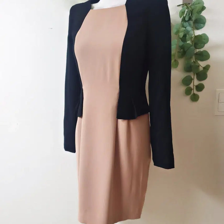 [BUNJANG] ANA CAPRI Peplum Midi Dress (Pink) / 아나카프리 배색페플럼 미디원피스 66 핑크
