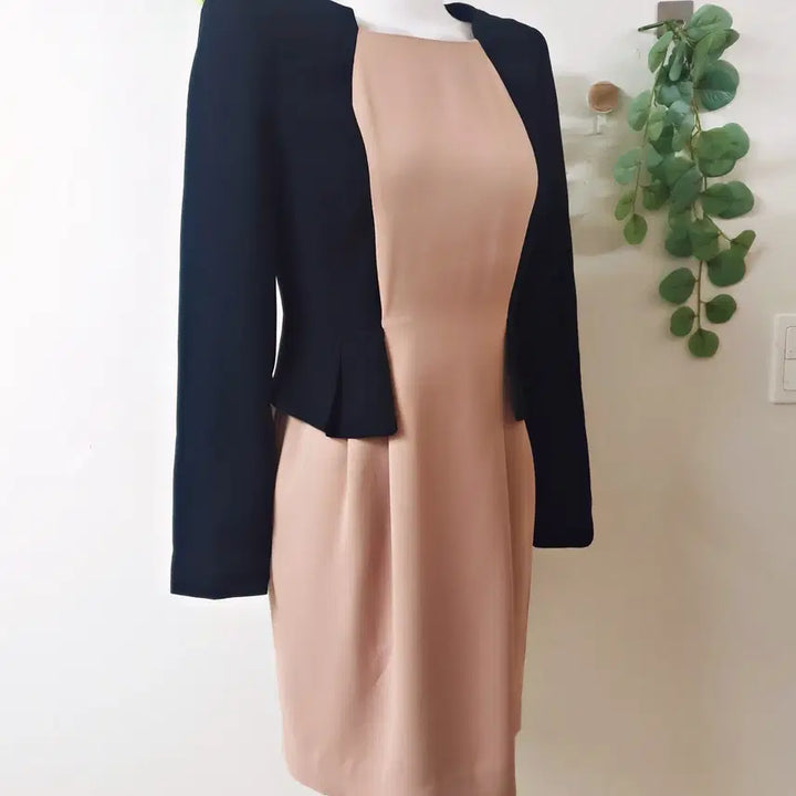 [BUNJANG] ANA CAPRI Peplum Midi Dress (Pink) / 아나카프리 배색페플럼 미디원피스 66 핑크