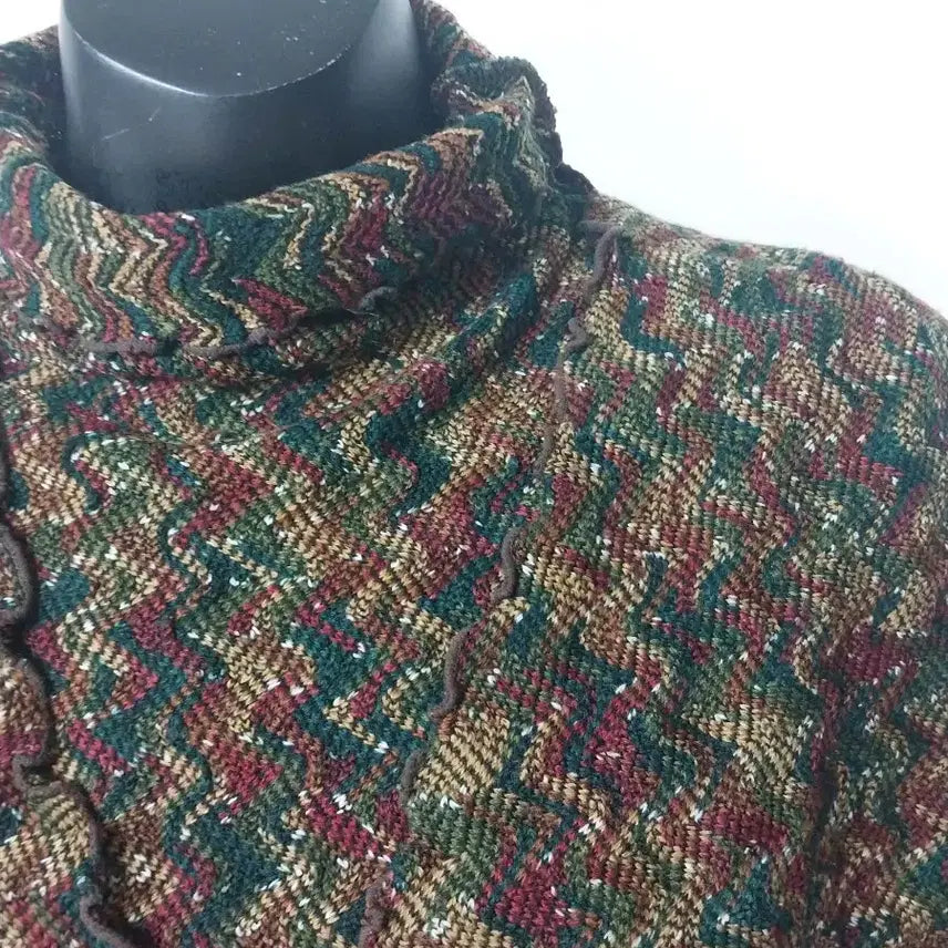 [BUNJANG] Patterned T-shirt and Cardigan Set / 패턴 티셔츠 가디건 세트