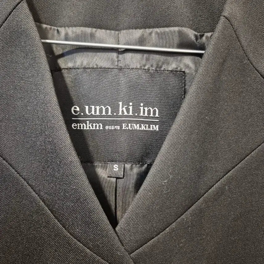 [BUNJANG] e.um.ki IM Black Women's Jacket / e.um.ki im 블랙 여성 자켓