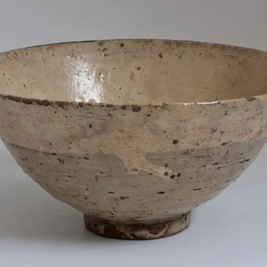 [BUNJANG] Early Joseon Buncheong Ware Tea Bowl / 조선초기 분청사기 반 덤벙 다완