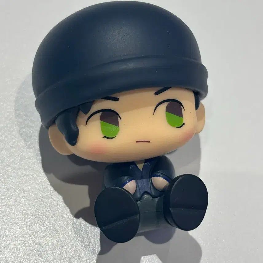 [BUNJANG] Detective Conan Shuichi Akai Gacha Figure / 명탐정 코난 가챠 아카이 슈이치 이상윤