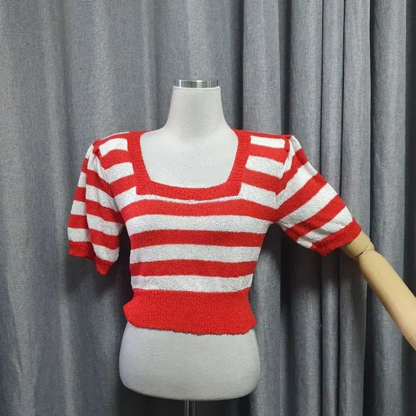 [BUNJANG] Striped Knit Sweater / 단가라 스트라이프 패드 니트