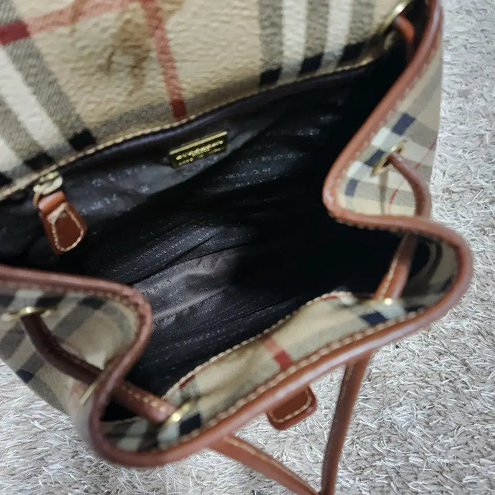 [BUNJANG] Burberry Vintage Backpack / (빈티지박스) 버버리 정품 구형 백팩 상태 최상급