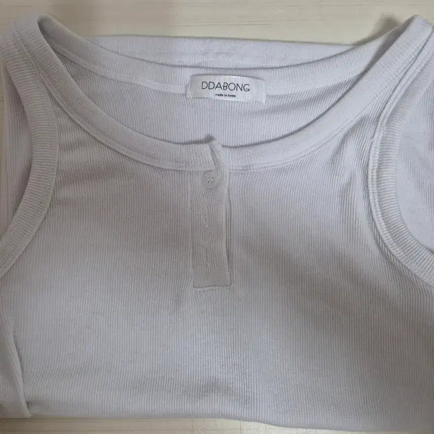 [BUNJANG] Ablie Tank Top / 나시