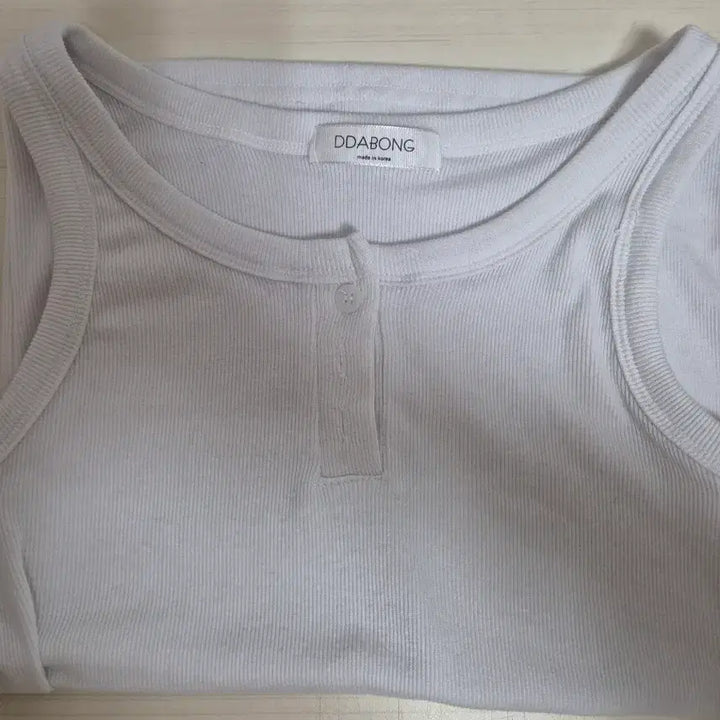 [BUNJANG] Ablie Tank Top / 나시