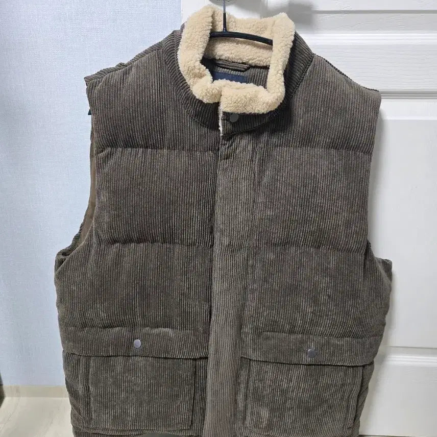 [BUNJANG] STCO Corduroy Padded Vest Brown / STCO 코듀로이 패딩 조끼 브라운