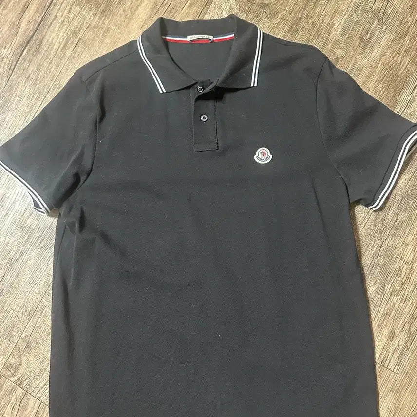 [BUNJANG] Moncler Polo Shirt Black L Size / 몽클레어 폴로 셔츠 블랙 L 사이즈
