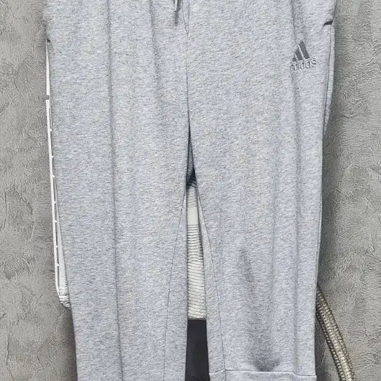 [BUNJANG] Adidas Gray Training Pants / 아디다스 회색 트레이닝 바지