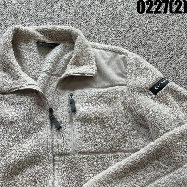 [BUNJANG] KAI-AASHKMAN Fleece Jacket Ivory L / 카이아크만 플리스 자켓 아이보리 L