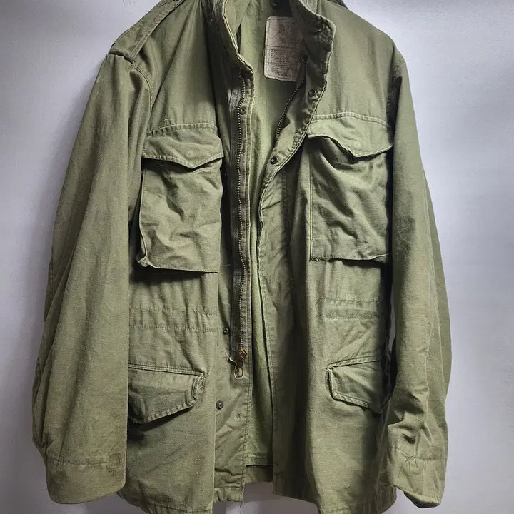[BUNJANG] US Military M65 Field Jacket / 미디움 레귤러 , 미군 지급용 오리지날 민무늬 3세대 M65 필드 자켓