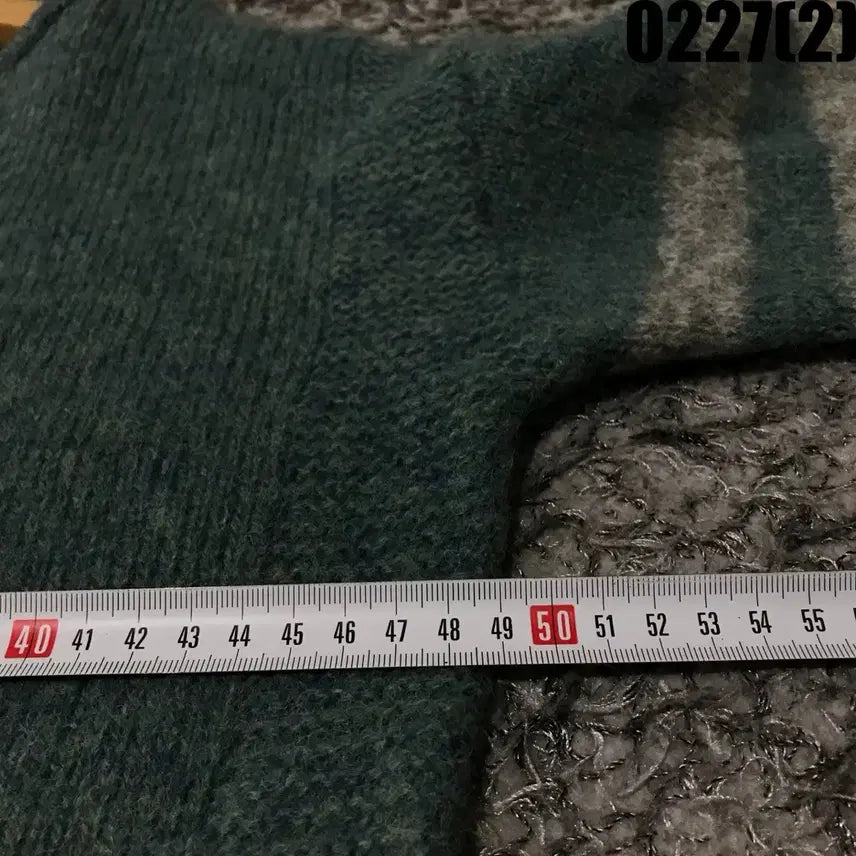 [BUNJANG] Niko and... Round Neck Knit Sweater / 니코앤드 라운드넥 니트 에메랄드 그린 m