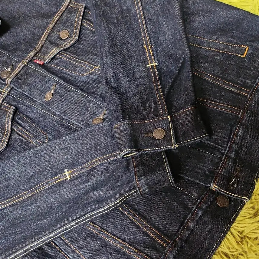 [BUNJANG] Levi's Denim Trucker Jacket M / 리바이스 데님 트러커 자켓 M