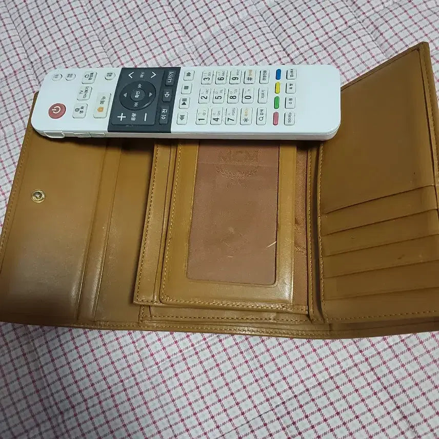 [BUNJANG] MCM Wallet Brown/Green / MCM 지갑 브라운/그린 Wallet