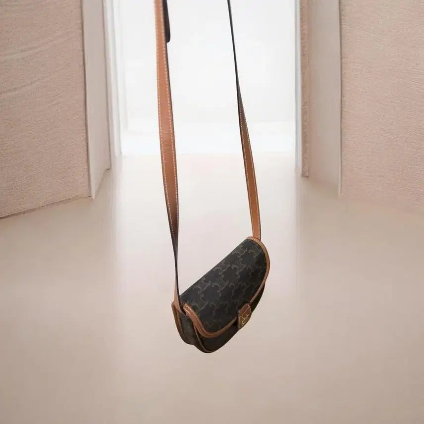 [BUNJANG] Celine Mini Besace Bag / 셀린느 정품 미니 베사체 가방 풀박스 판매합니다