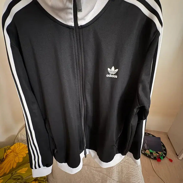 [BUNJANG] Adidas Black &amp; White Track Jacket / 아디다스 져지