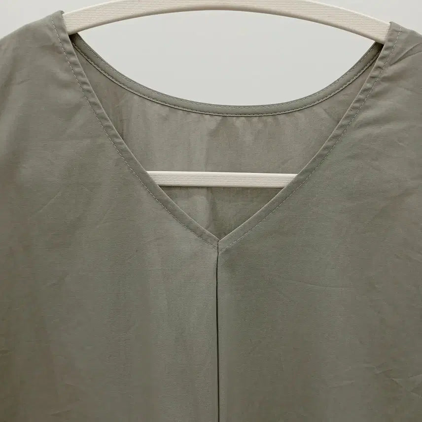 [BUNJANG] Khaki Sleeveless Mini Dress / 카키 민소매 오버핏 원피스