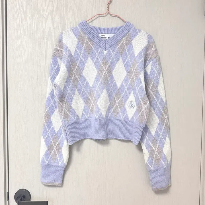 [BUNJANG] SITIBREEZE Argyle Crop Knit / 시티브리즈 아가일 크롭 니트