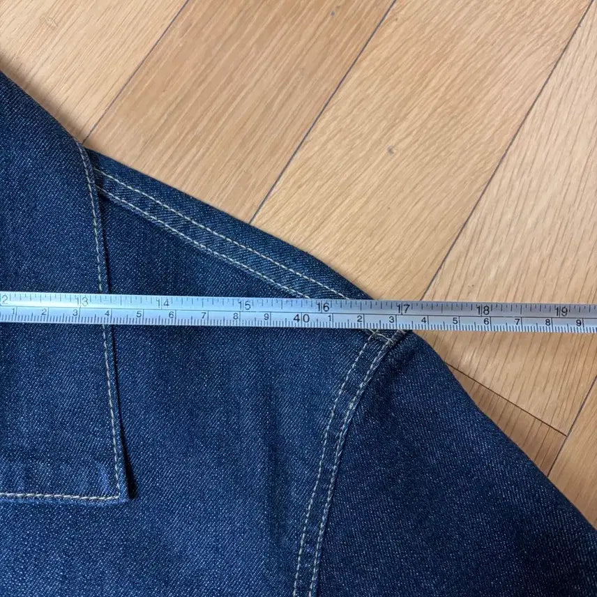 [BUNJANG] Uniqlo Denim Jacket L / 유니클로 데님자켓 L 남녀공용