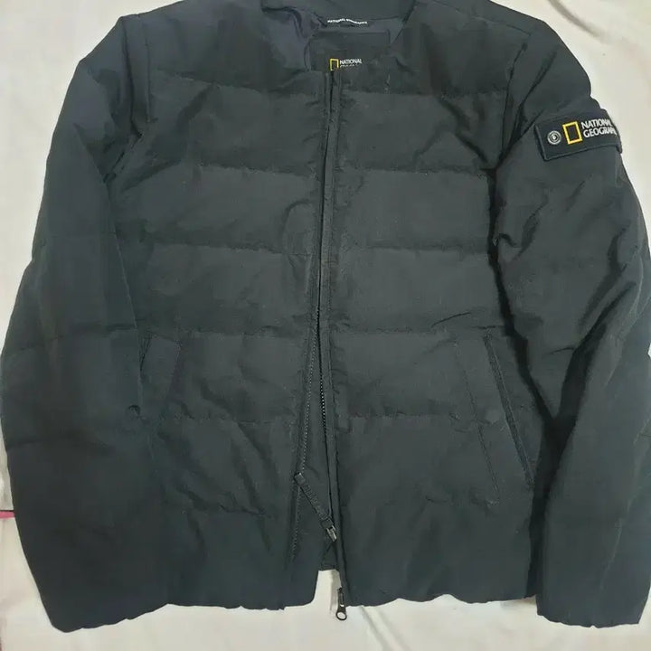 [BUNJANG] National Geographic Lightweight Padded Jacket Black / 내셔널지오그래픽 경량 패딩 블랙 90