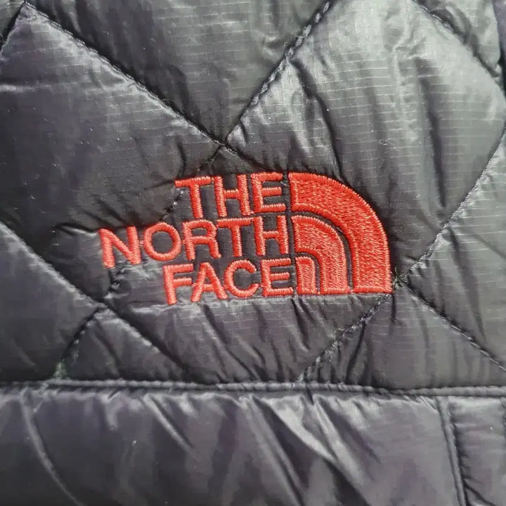 [BUNJANG] The North Face Lightweight Padded Jacket (Size M) / (상태좋음)노스페이스 경량패딩 44~55반